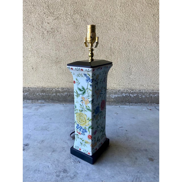 Chinoiserie Floral Motif Porcelain Table Lamp For Sale - Image 3 of 9