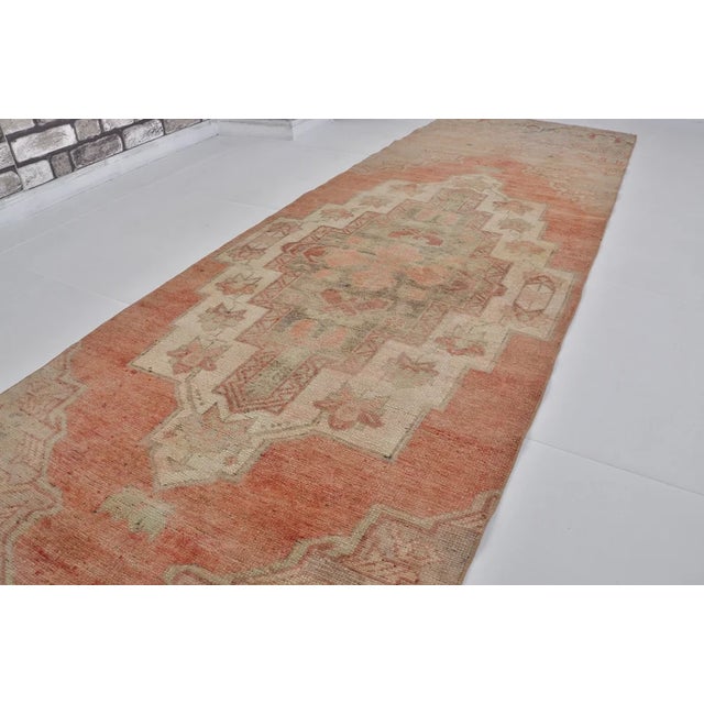 Textile 1950s Soft Terracotta and Sand Medallion Rug For Sale - Image 7 of 10