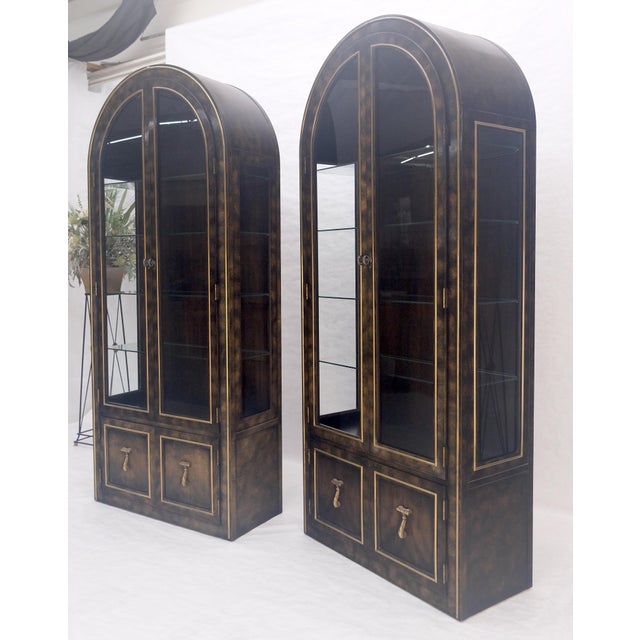 Late 20th Century Pair of Burl Wood Dark Olive Green Dome Shape Vitrine Cabinets Mastercraft MINT For Sale - Image 5 of 18