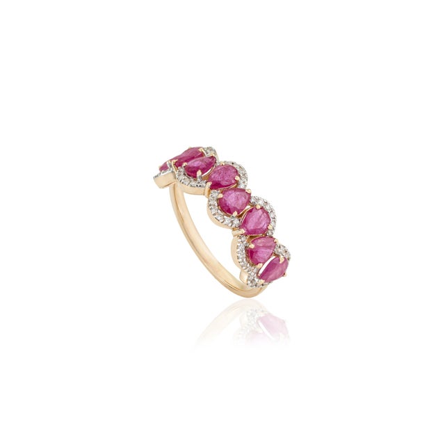 14k Yellow Gold 1.91ct Pear Ruby & Diamond Contemporary Cocktail Ring Size 8 For Sale - Image 4 of 16
