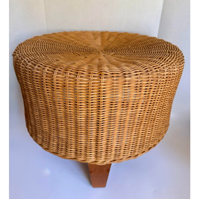 Wood 1970s Boho Chic Round Wicker Ottoman Footstool With Wood Legs For Sale - Image 7 of 10