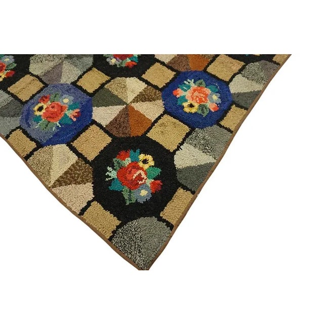 1920s Multi Grid Folk Art Antique American Hooked Rug 6'0" X 9'0" Woven Wool Carpet For Sale - Image 11 of 11