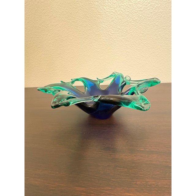 Murano Murano Mid 20th Century Modern Kelly Green Candy Dish Sculpture For Sale - Image 4 of 5