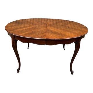 Mid 20th Century Kindel Furniture French Provincial Style Cherry Dining Table With 3 Leaves and Pads. For Sale