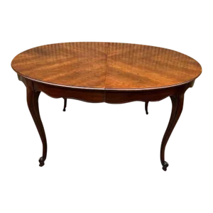Mid 20th Century Kindel Furniture French Provincial Style Cherry Dining Table With 3 Leaves and Pads.