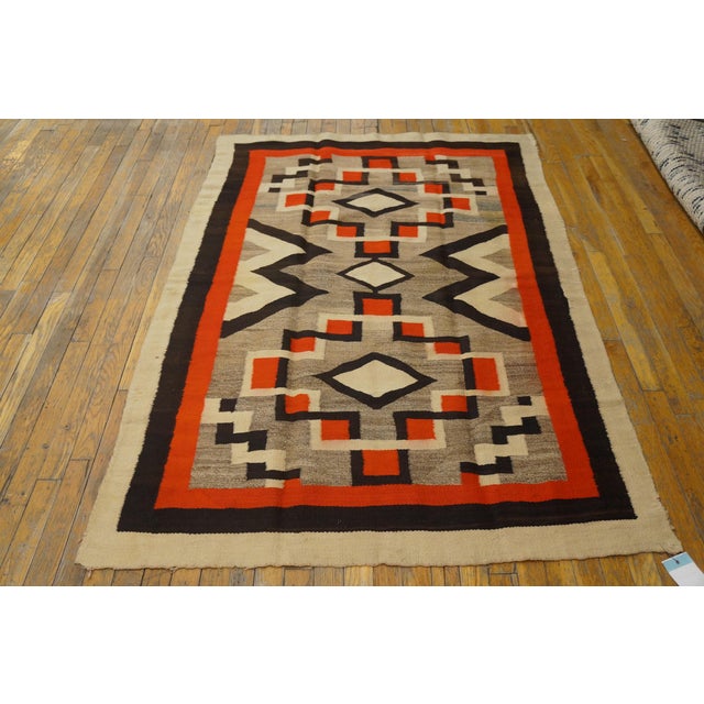 Early 20th Century American Navajo Carpet ( 4' x 5'8" - 122 x 173 ) Antique Navajo American Flat Weave Rug distinctive,...