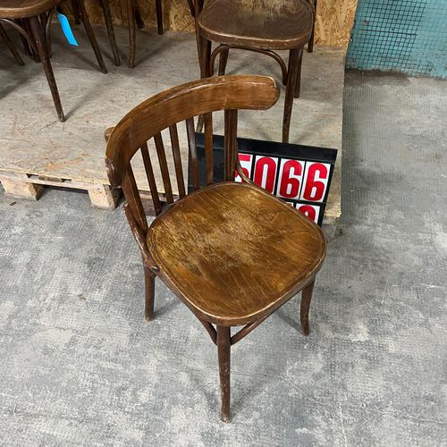 1950’s Dark Oak Bistro Bentwood Dining Chair. Good quality classic bentwood chair with a deep dark oak colour and classic...