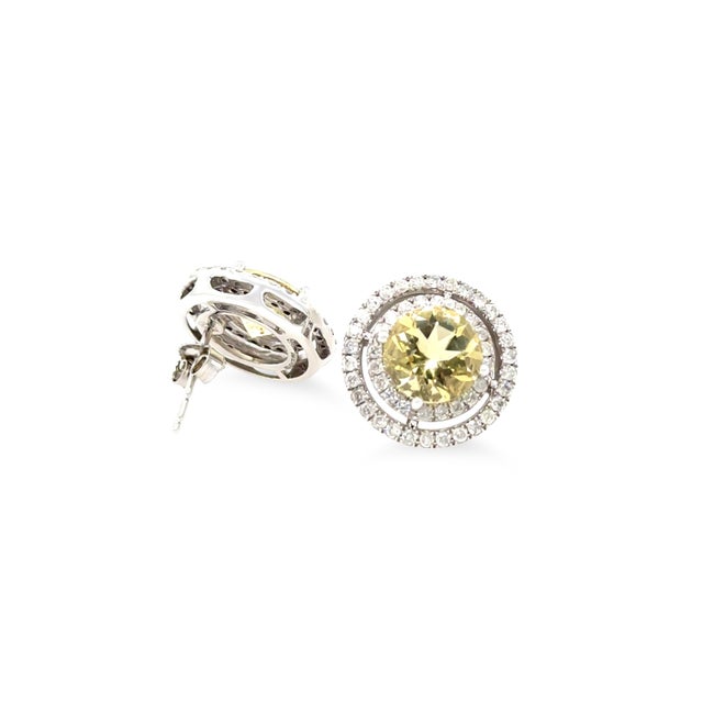 Contemporary 14ct White Gold Heliodor & Diamond Stud Earrings 4.37ct 4.63g, A Pair For Sale - Image 3 of 5