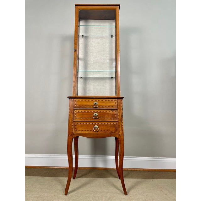 French Provincial 18th Century French Provincial Petite Display Cabinet on Chest For Sale - Image 3 of 18