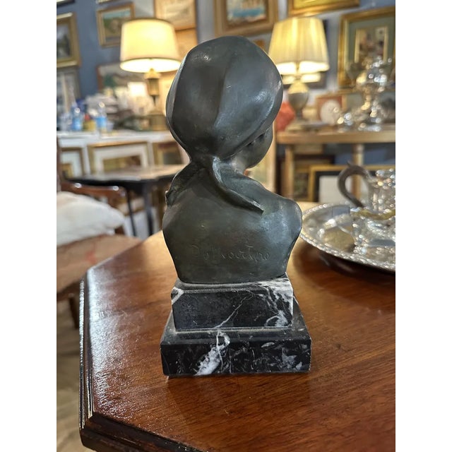 Bronze Smiling Peasant Girl by Giovanni De Martino, 1890s-1910s For Sale - Image 6 of 9