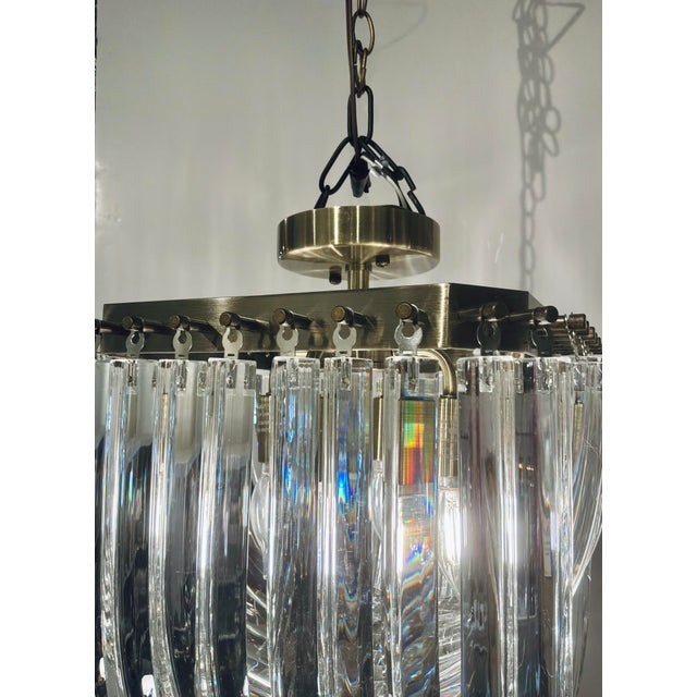 Italian Mid-Century Modern Style Glass Ribbon Chandelier For Sale - Image 4 of 5