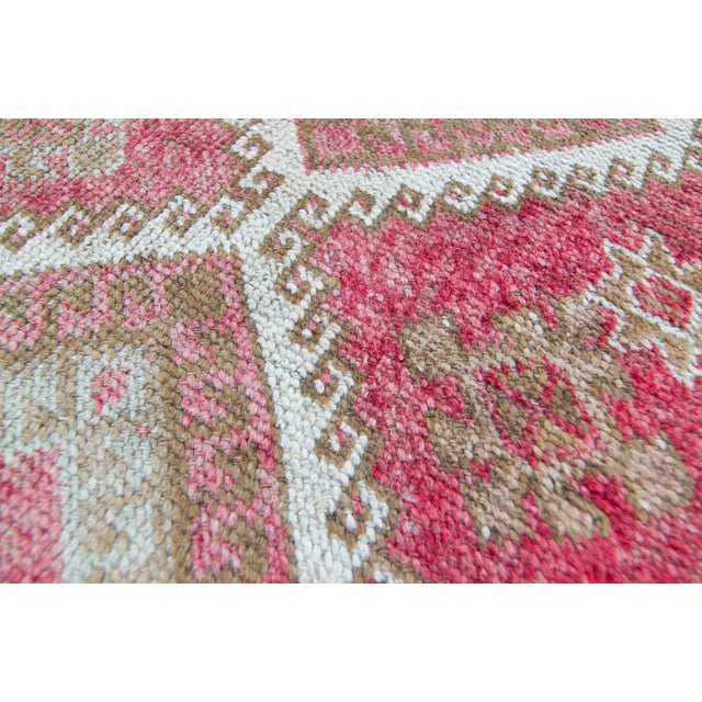 Pink 1960s Vintage Kurdish Diamond Tribal Wool Hand-Knotted Runner For Sale - Image 8 of 11