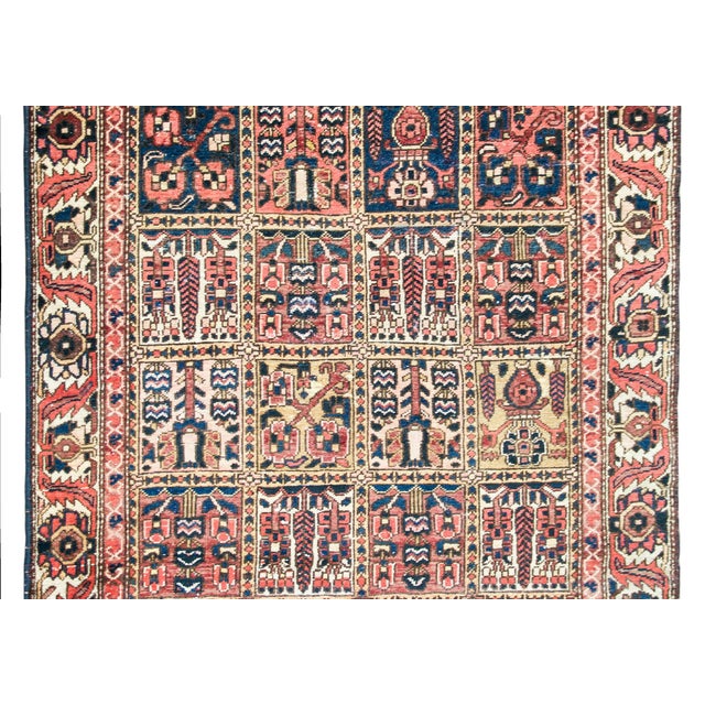 Early 20th Century Bakhtiari Rug For Sale In Chicago - Image 6 of 14