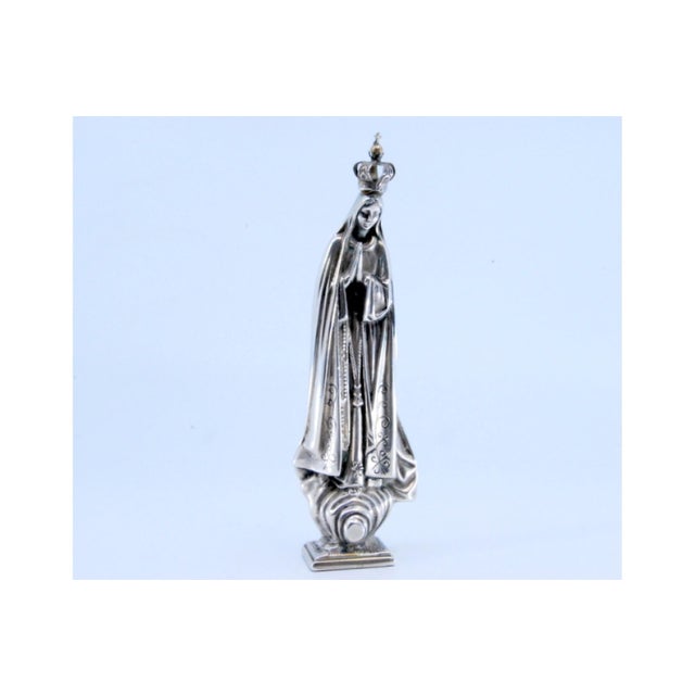 Silver Statuette of Our Lady of Fatima, in Good conditions. Designed 1980 to 1989