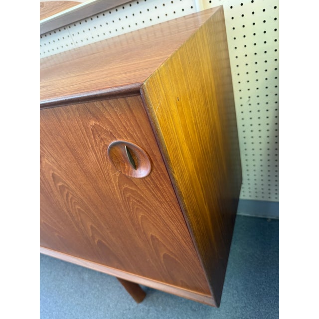 Danish Teak Sliding Door Credenza C1960s Attributed to Fredrik Kayser For Sale - Image 11 of 18