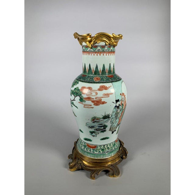 Kangxi period (1662-1722) Famille Verte vase For Sale - Image 6 of 12
