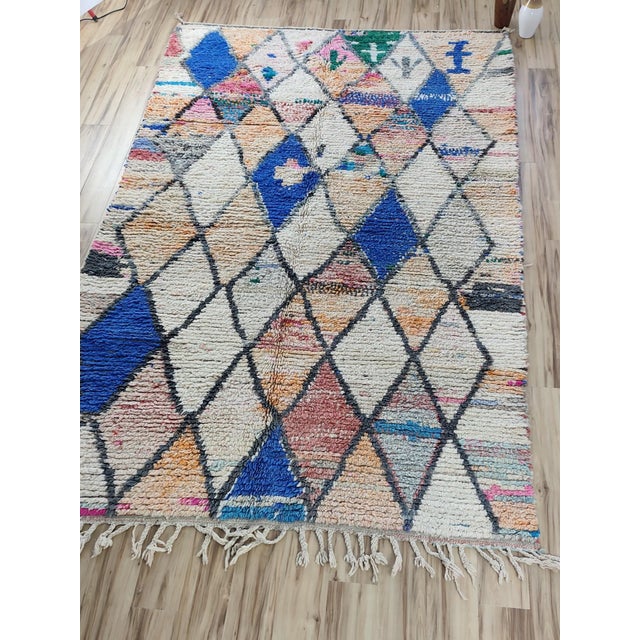 Ivory Multicolor Diamond Wool Moroccan Boujaad Rug For Sale - Image 11 of 12