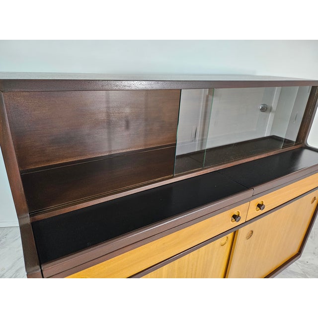 1940s 1940s Dunbar China Cabinet For Sale - Image 5 of 12