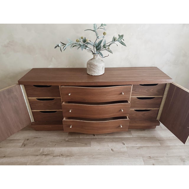 1970s Mid-Century Modern Cabinet For Sale - Image 9 of 9