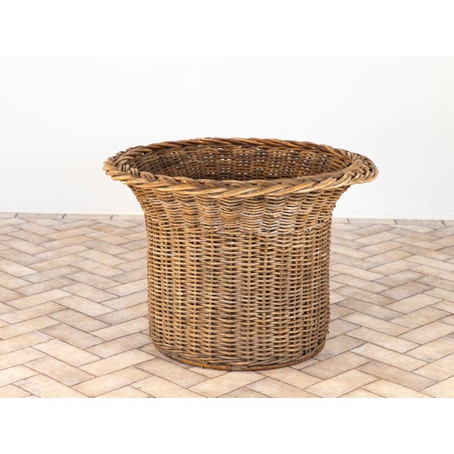 Vintage Round Wicker and Glass Side Table, France 1960s For Sale - Image 9 of 12