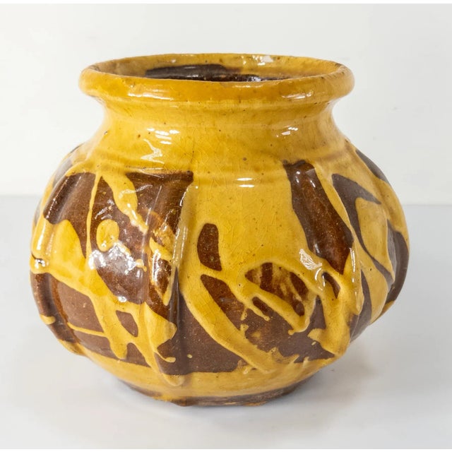 19th Century European or American Redware Vase With Yellow Slip Decoration For Sale - Image 12 of 12