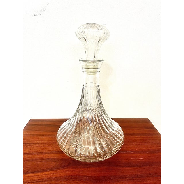 Vintage Twisted Crystal Decanter, 1970s For Sale - Image 4 of 4