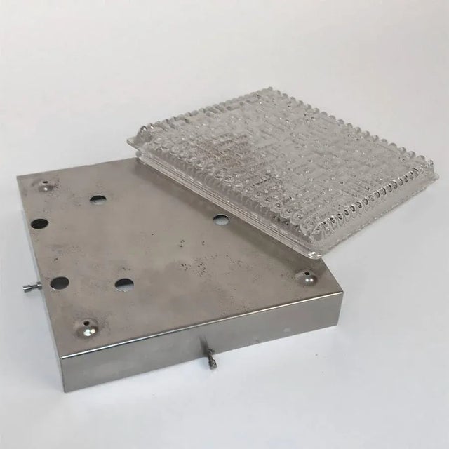 Mid-Century Italian Crystal Glass & Steel Squared Sconce, 1970s For Sale - Image 10 of 11