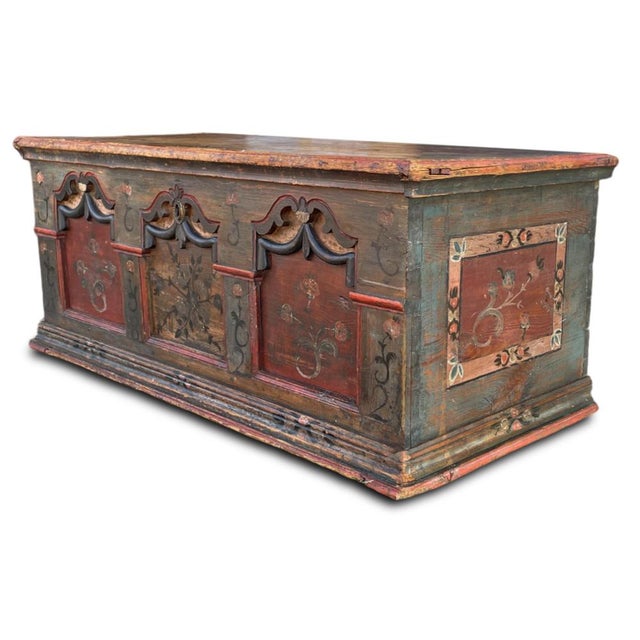 1822 Alpine Blue Floral Painted Blanket Chest For Sale - Image 4 of 18