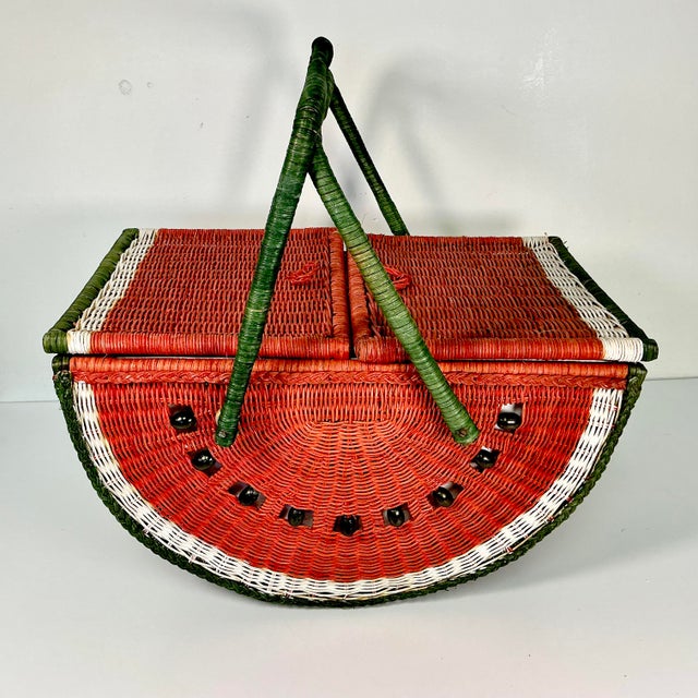 1980s Vintage Boho Chic Arts & Crafts Trompe L’Oeil Watermelon Wicker Picnic Basket. For Sale - Image 4 of 18