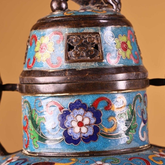 Late 20th Century Pair of Cloisonné Enamel Dragon Censers With Guardian Lion Finials For Sale In Los Angeles - Image 6 of 9