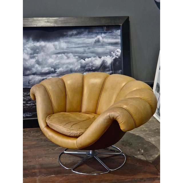 A rare swivel lounge chair design by Hasse Ljungquist for Overman AB, Tranås Sweden. Introduced in 1967 at the Export fair...