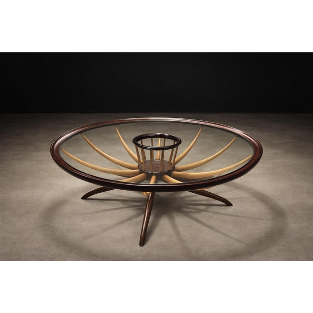 Mid-Century Modern Brazilian Modern Coffee Table With Flower Vase in Two Woods, Giuseppe Scapinelli, 1950s For Sale - Image 3 of 12