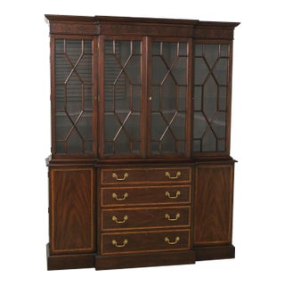 Henkel Harris Model 2365 Chippendale Mahogany Breakfront For Sale