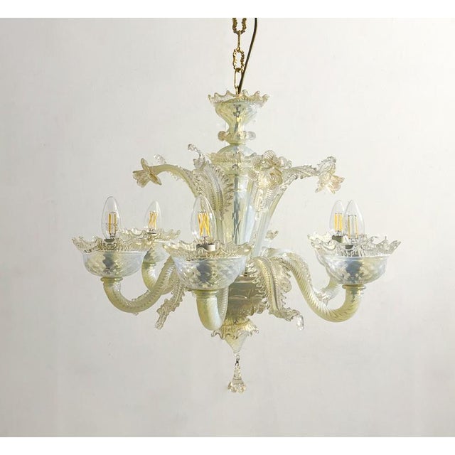 Murano Glass Chandelier, in Very Good conditions. Up to 250V (Europe/UK Standard).The wiring of this item may be original...