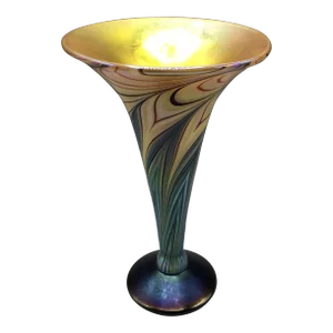 Lundberg Studio Pulled Feather Art Glass Vase