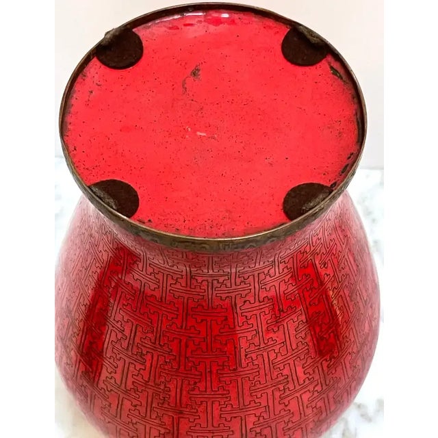 Mid 20th Century Chinese Modernist Red Cloisonné Ginger Jars and Stands, Circa 1960s - a Pair For Sale - Image 10 of 12