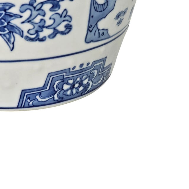 Vintage Chinese Blue and White Porcelain Garden Stool Shouxing Peach Longevity Motif 13" For Sale In San Francisco - Image 6 of 7