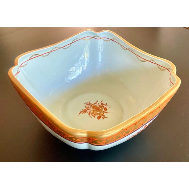 Mottahedeh "Lowestoft" Centerpiece Bowl For Sale - Image 10 of 12