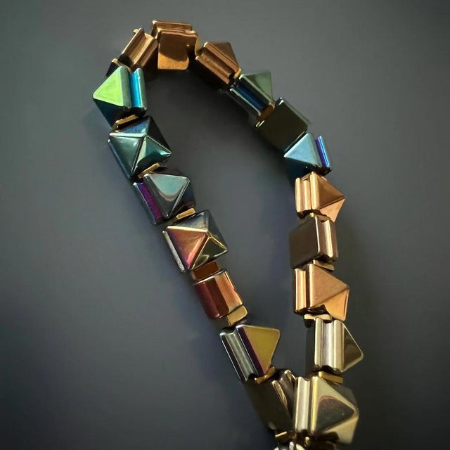 Fancy Hematite Stone Beaded Ankle Bracelet For Sale In Miami - Image 6 of 7