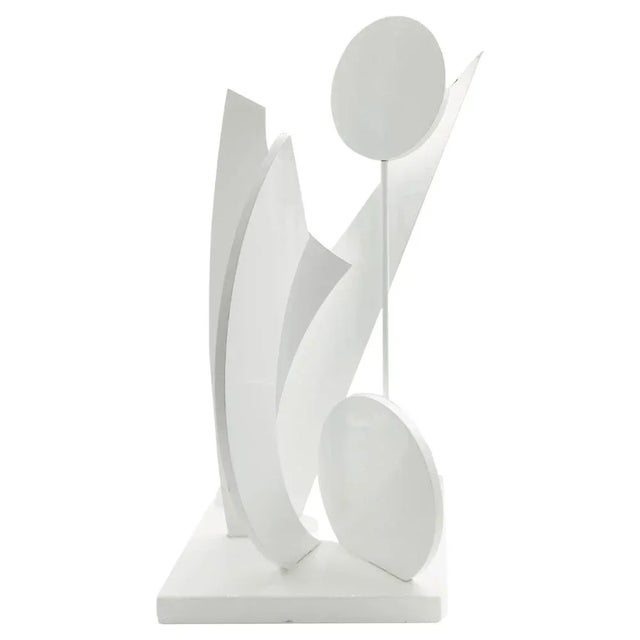 1990s White Lacquered Wood Geometrc Sculpture, Italy, 1990s For Sale - Image 5 of 5