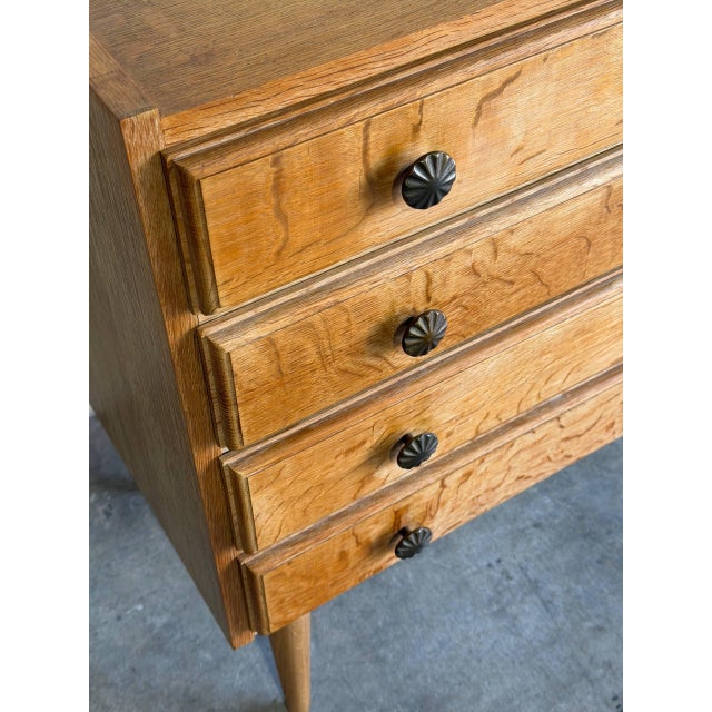 Vintage Small Oak Dresser With 4 Drawers Sunburst Knobs and Tapered Legs Denmark 1960s For Sale - Image 10 of 12