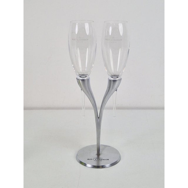 Duo philippe di meo champagne flutes in holder moët & chandon beautiful set of crystal champagne flutes in stainless steel...