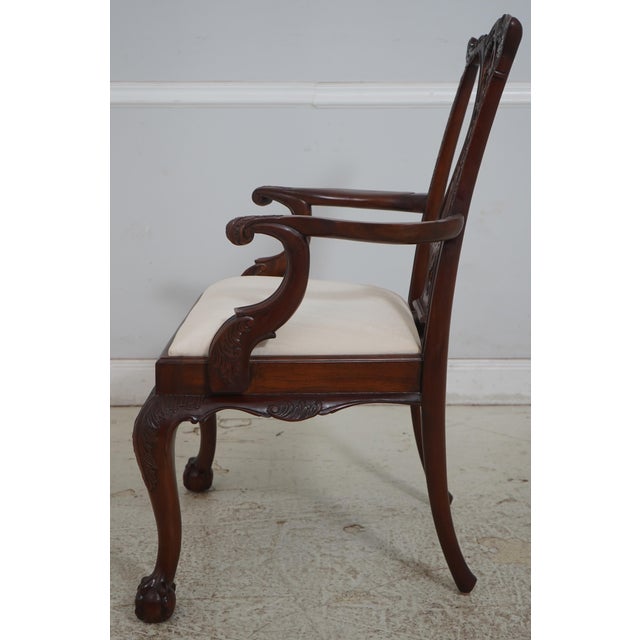 Queen Anne Set of 8 Maitland Smith Mahogany Philadelphia Dining Chairs For Sale - Image 3 of 18
