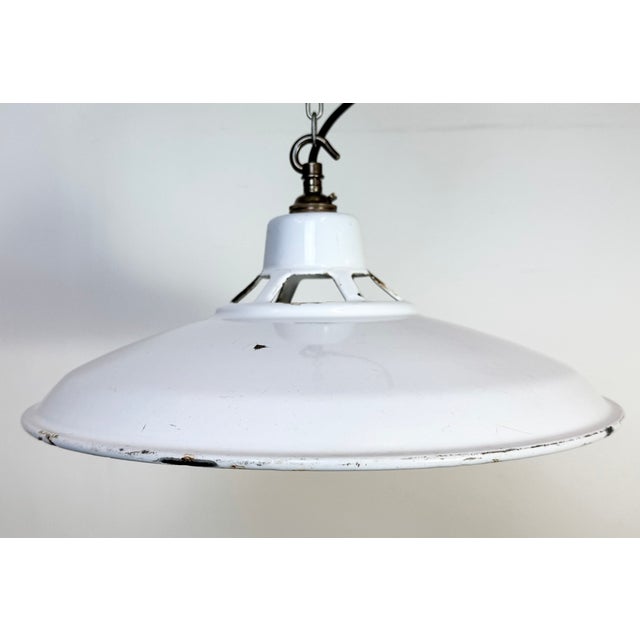 1960s Industrial White Enamel Factory Pendant Lamp, 1960s For Sale - Image 5 of 18