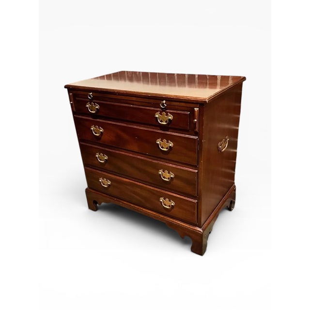Kittinger 1970s Kittinger Furniture Company Chippendale Chest of Drawers For Sale - Image 4 of 12