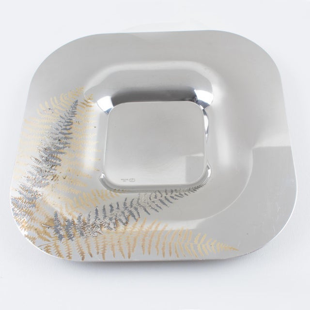 Contemporary Roberto Sambonet Chrome Centerpiece Serving Bowl Dish With Copper Fern Design For Sale - Image 3 of 8
