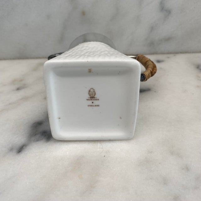 Cream 1960s Wedgwood British Porcelain & Silver Plate Cream Pitcher With Wicker Handle For Sale - Image 8 of 9