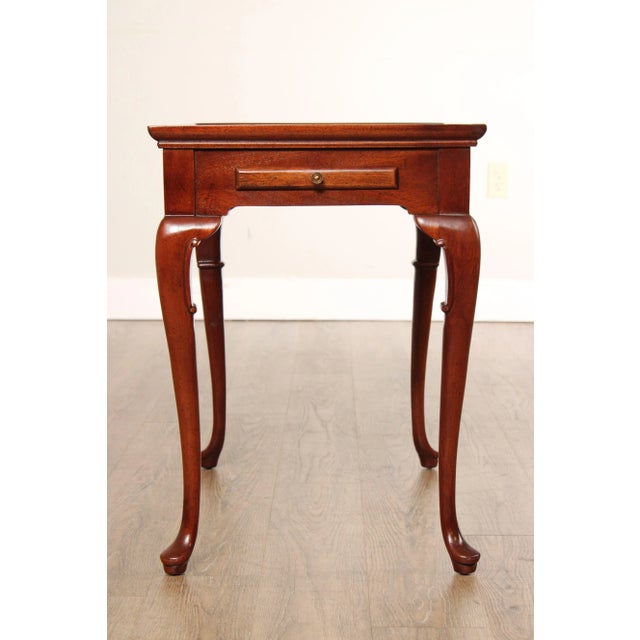 Wood 1980s Queen Anne Style Mahogany Tea Side Table For Sale - Image 7 of 13