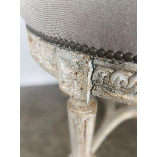 French Neoclassical Upholstered Ottoman, Early 20th Century. For Sale - Image 9 of 14
