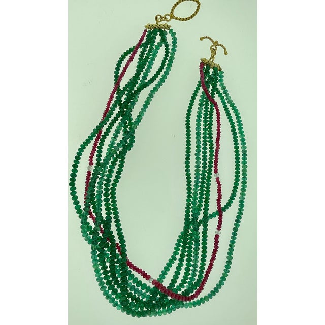 Contemporary 360 Carat Emerald, Burma Ruby and Diamond Beads Necklace 18 Karat Yellow Gold For Sale - Image 3 of 18